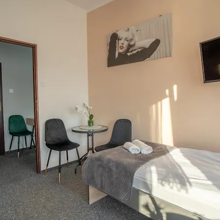 Lesna Parteczyny Rezort *