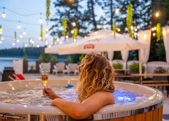 Lesna Parteczyny منتجع Tereszewo